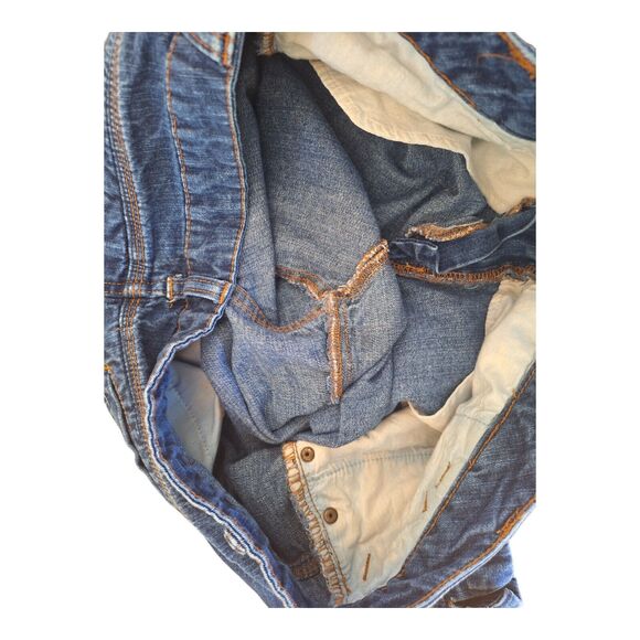 Vintage Y2K Faded Glory Denim Shorts Size 10 Modest Length Cotton Blue Jean - Picture 9 of 15